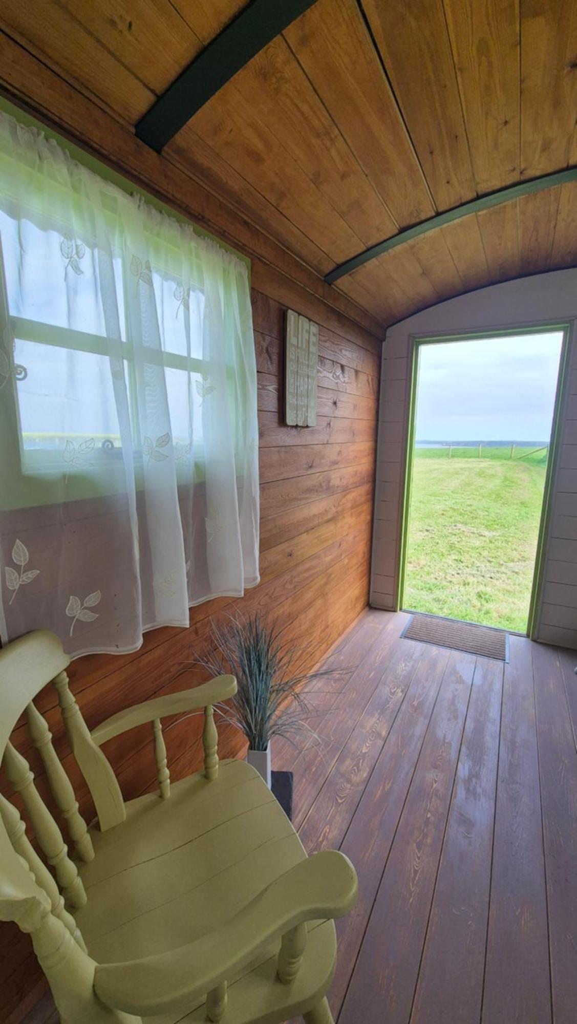 Coast Path Camping Saint Ishmaels  المظهر الخارجي الصورة
